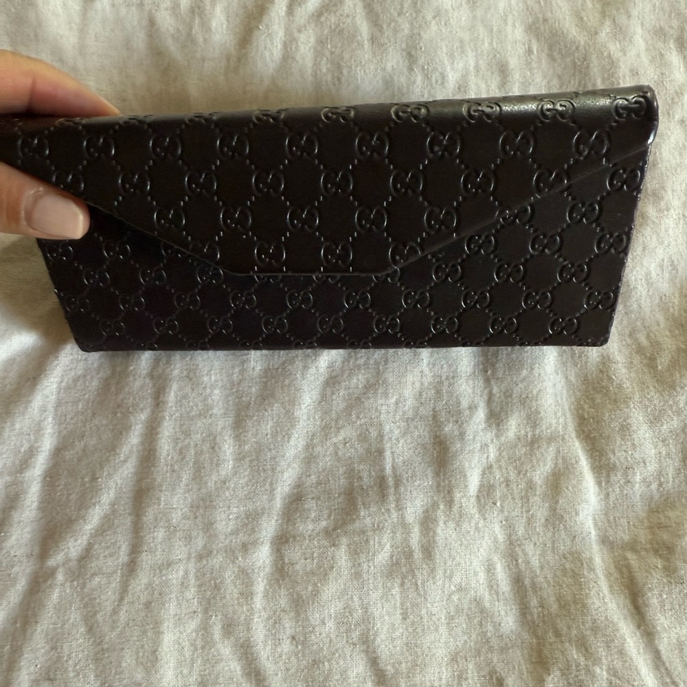 Authentic Gucci Brown Leather Sunglasses Case!